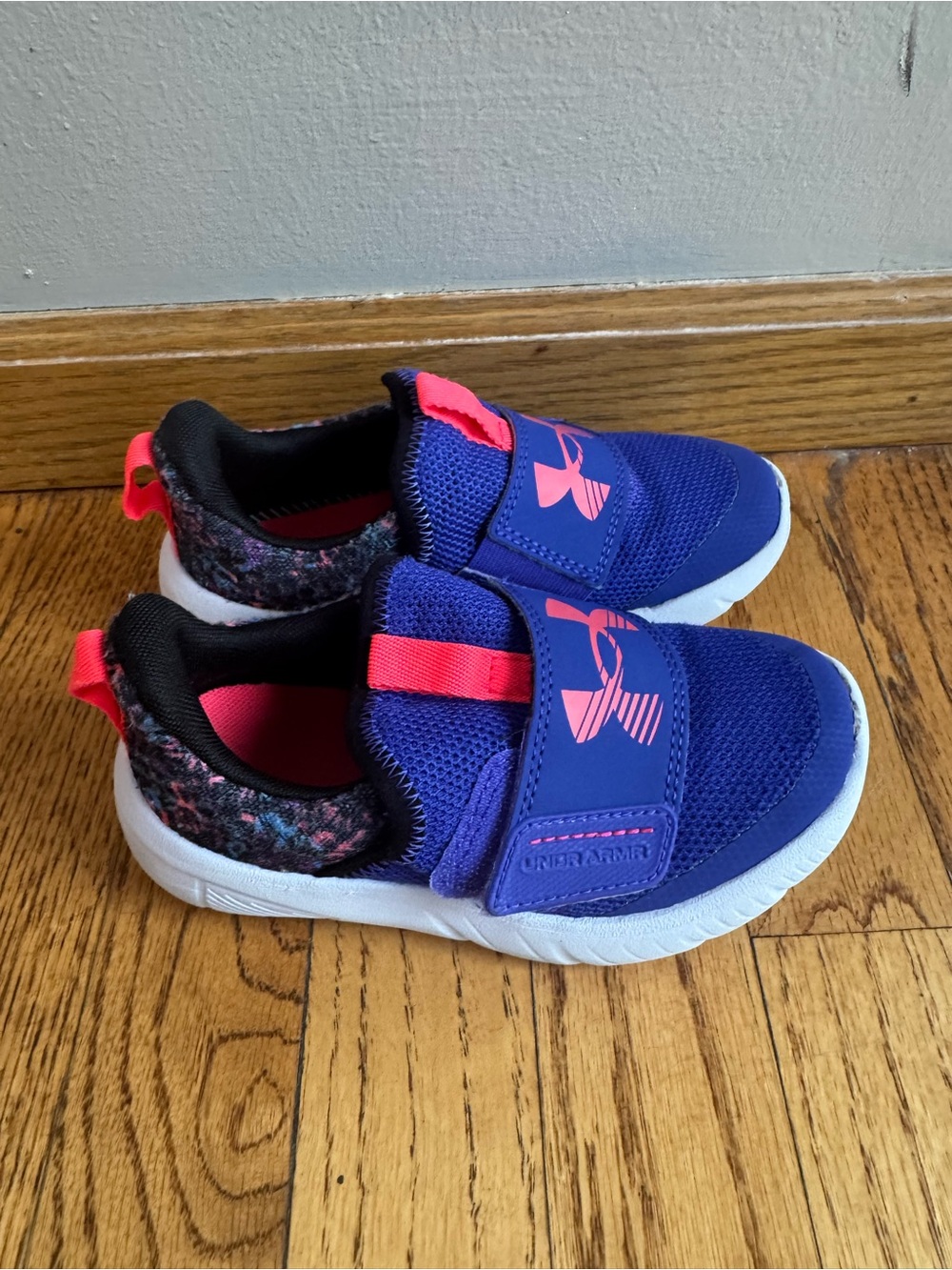 Girls Under Armour Blue Pink Slip-On Shoes Size 11K